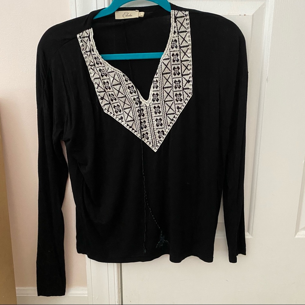 Embroidered Top - Picture 2 of 4